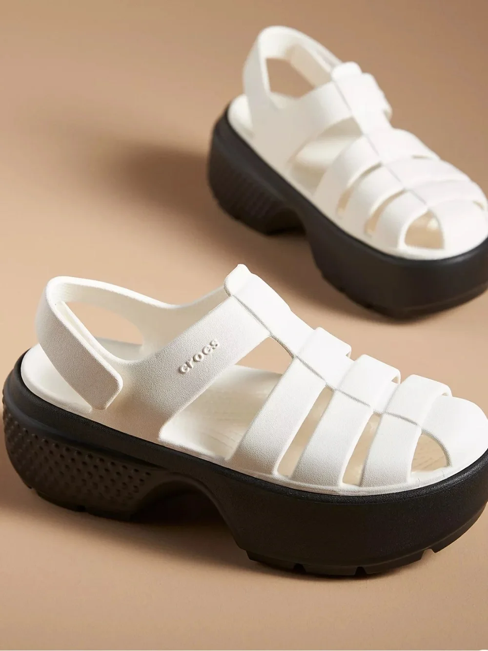 New from Anthropologie CROCS White & Black Platform Fisherman Sandals Size 9